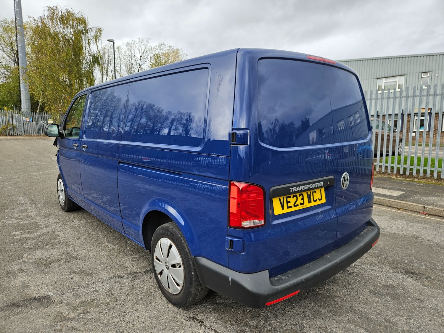 Used Volkswagen Transporter 2023 for sale - 76366312: Photo 7