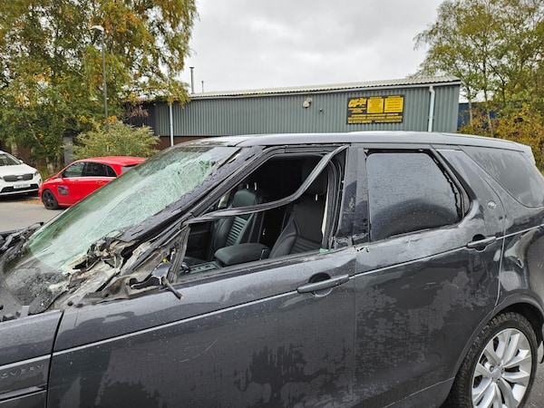 Used Land Rover Discovery 2022 for sale - 76275208: Photo 15