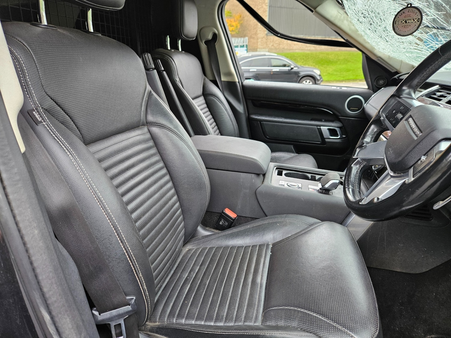 Used Land Rover Discovery 2022 for sale - 76275208: Photo 21