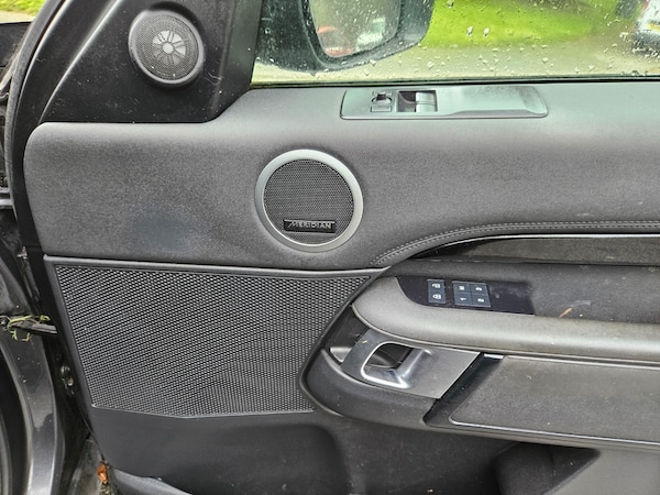 Used Land Rover Discovery 2022 for sale - 76275208: Photo 22