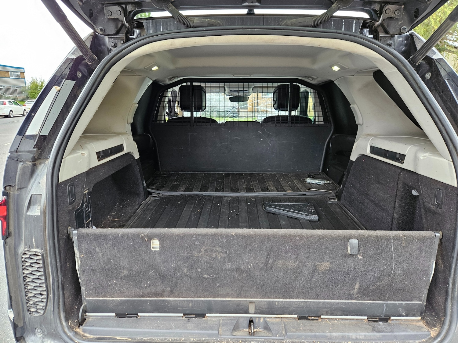 Used Land Rover Discovery 2022 for sale - 76275208: Photo 8