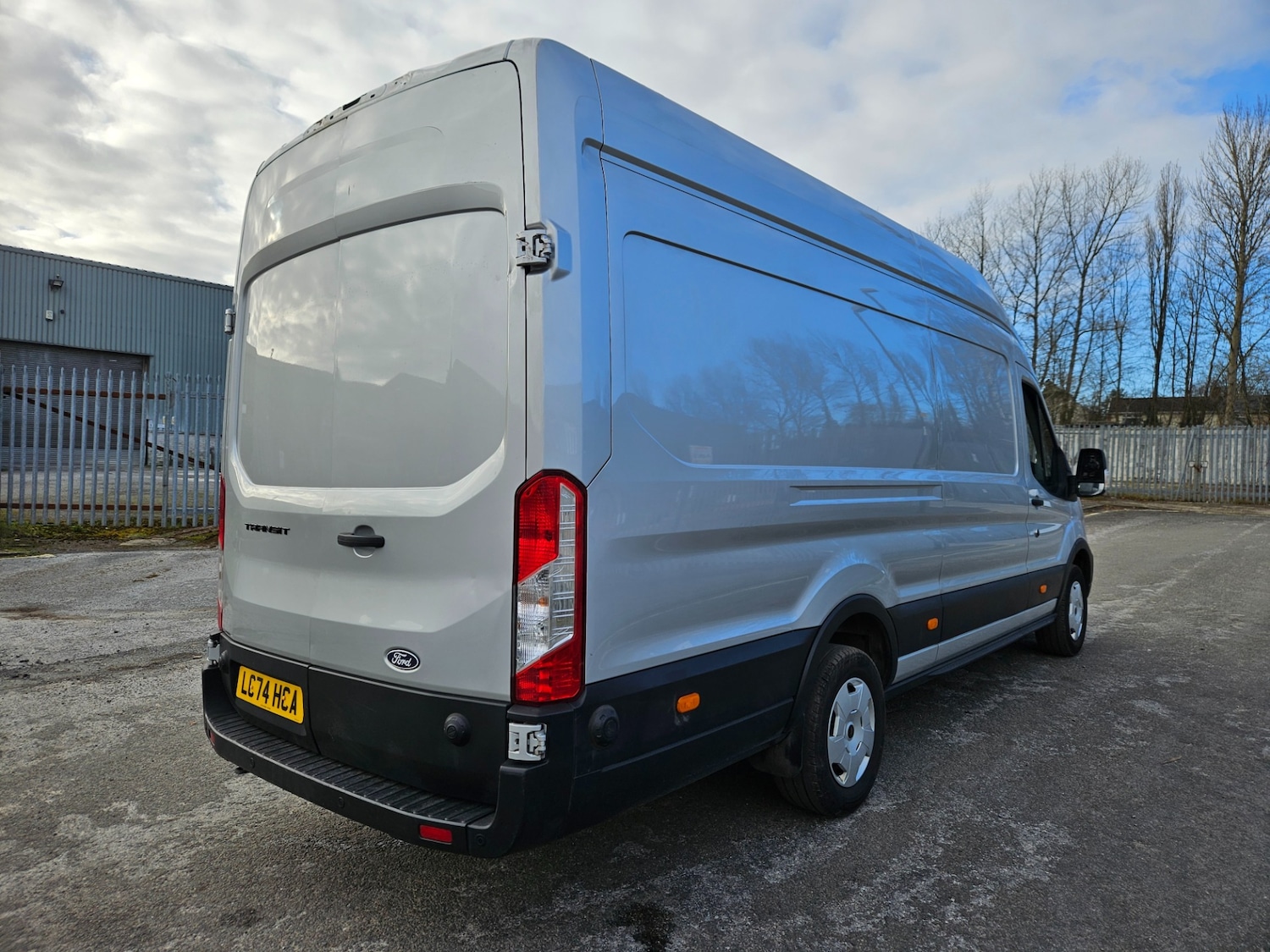 Used Ford Transit 2024 for sale - 77745910: Photo 2