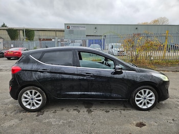 Used Ford Fiesta 2019 for sale - 76452040: Photo