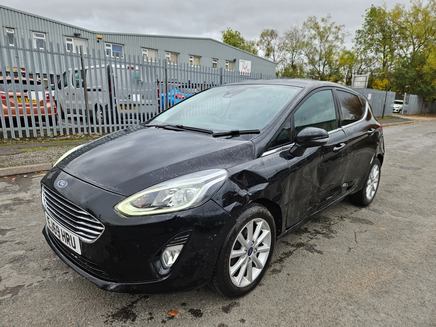 Used Ford Fiesta 2019 for sale - 76452040: Photo 9