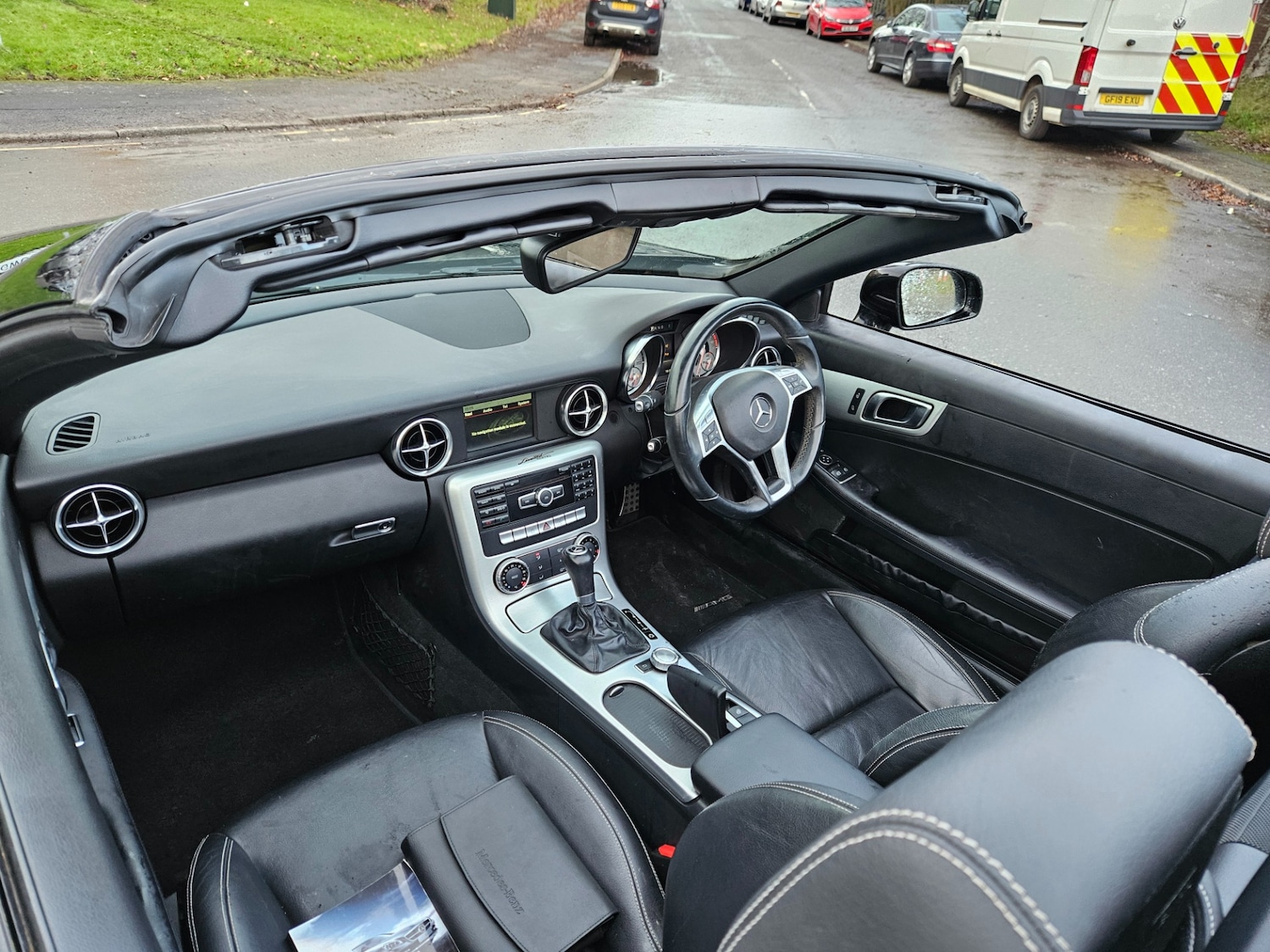 Used Mercedes-Benz SLK 2015 for sale - 77195450: Photo 11