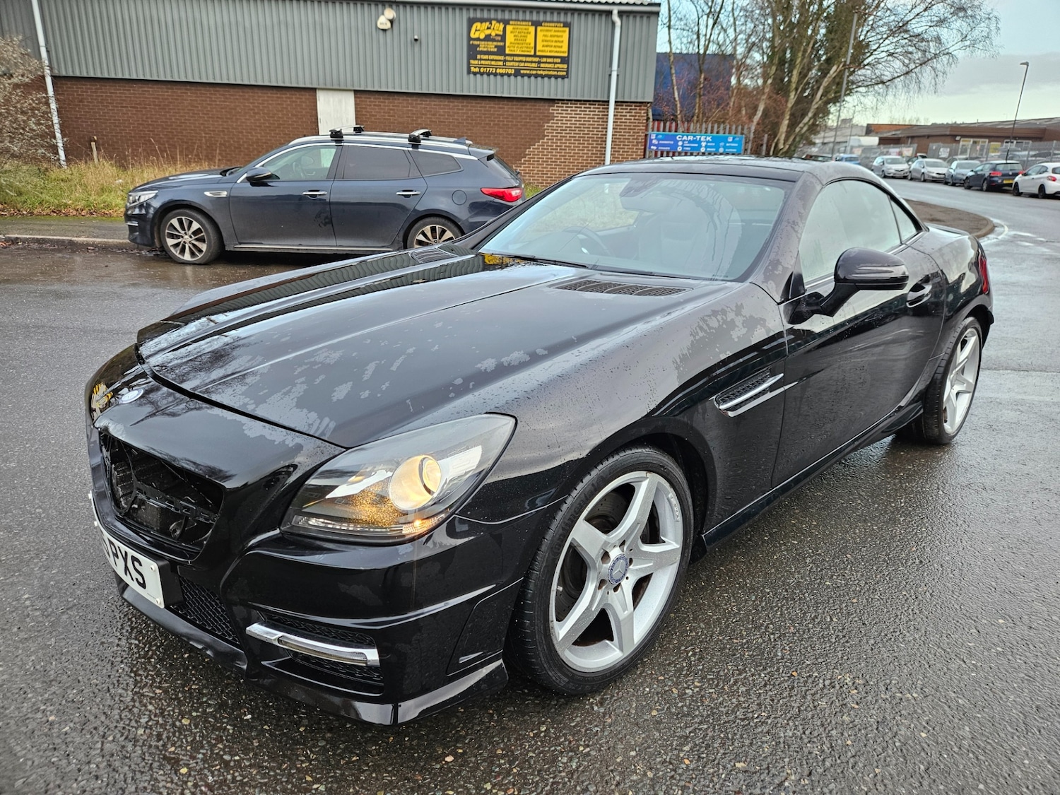 Used Mercedes-Benz SLK 2015 for sale - 77195450: Photo 18