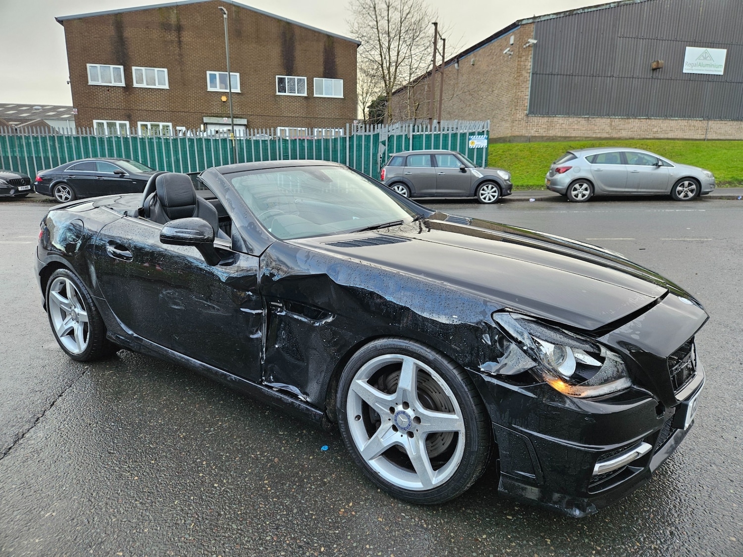Used Mercedes-Benz SLK 2015 for sale - 77195450: Photo 2