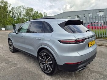 Used Porsche Cayenne 2020 for sale - 78777229: Photo