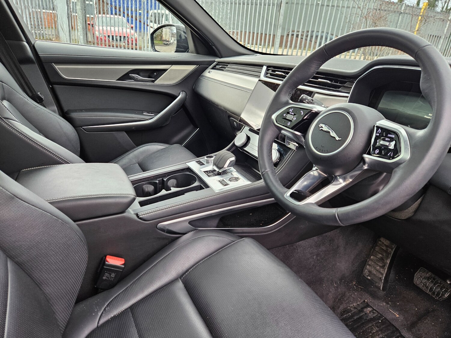 Used Jaguar F-Pace 2024 for sale - 77531917: Photo 17