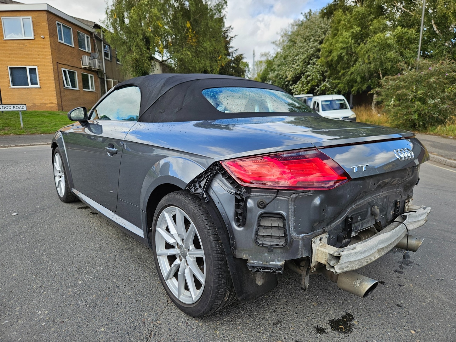 Vehicle 22