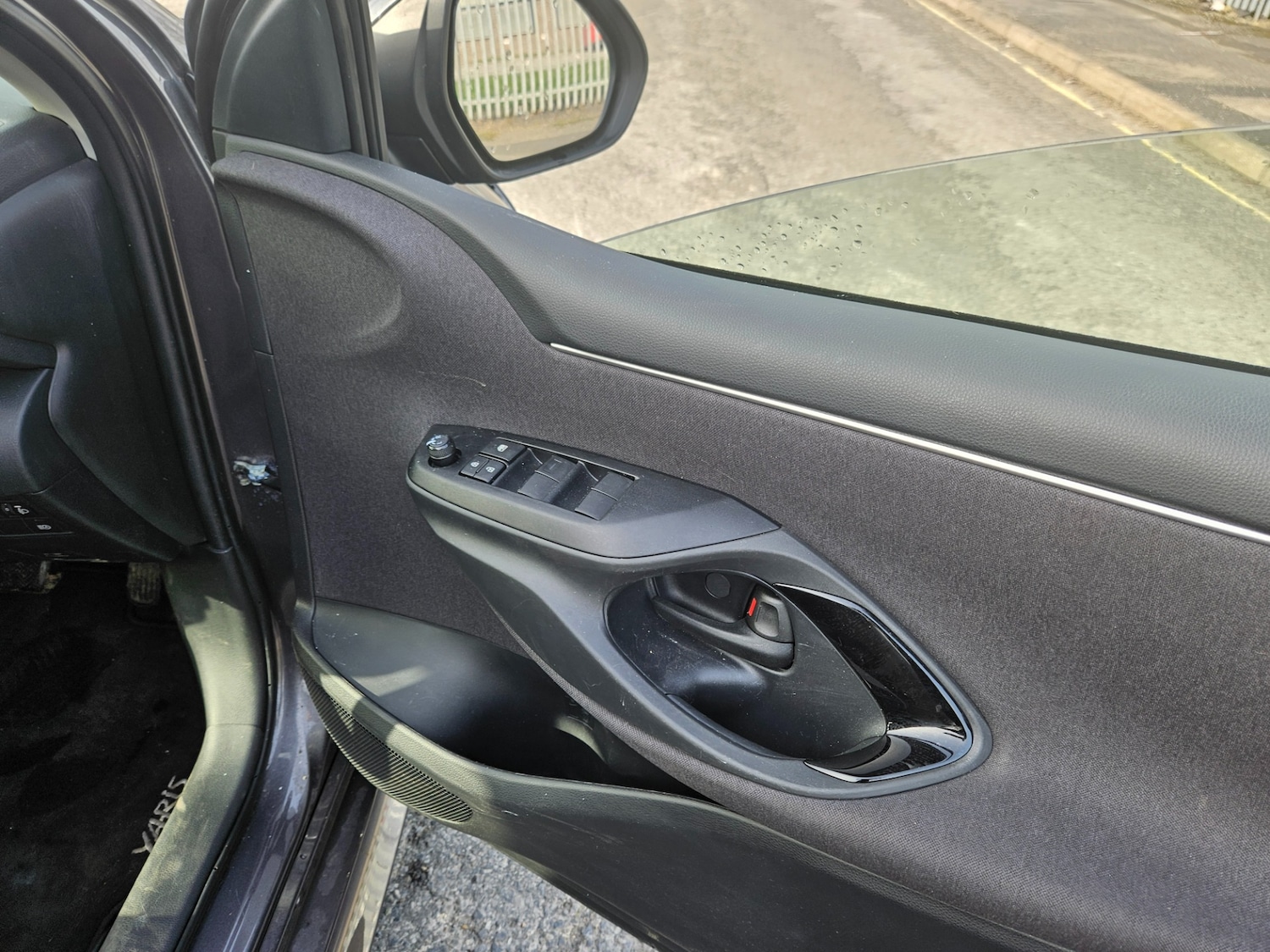 Used Toyota Yaris 2025 for sale - 77762417: Photo 16