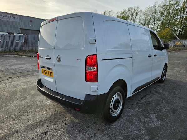 Used Vauxhall Vivaro 2024 for sale - 76015578: Photo 2
