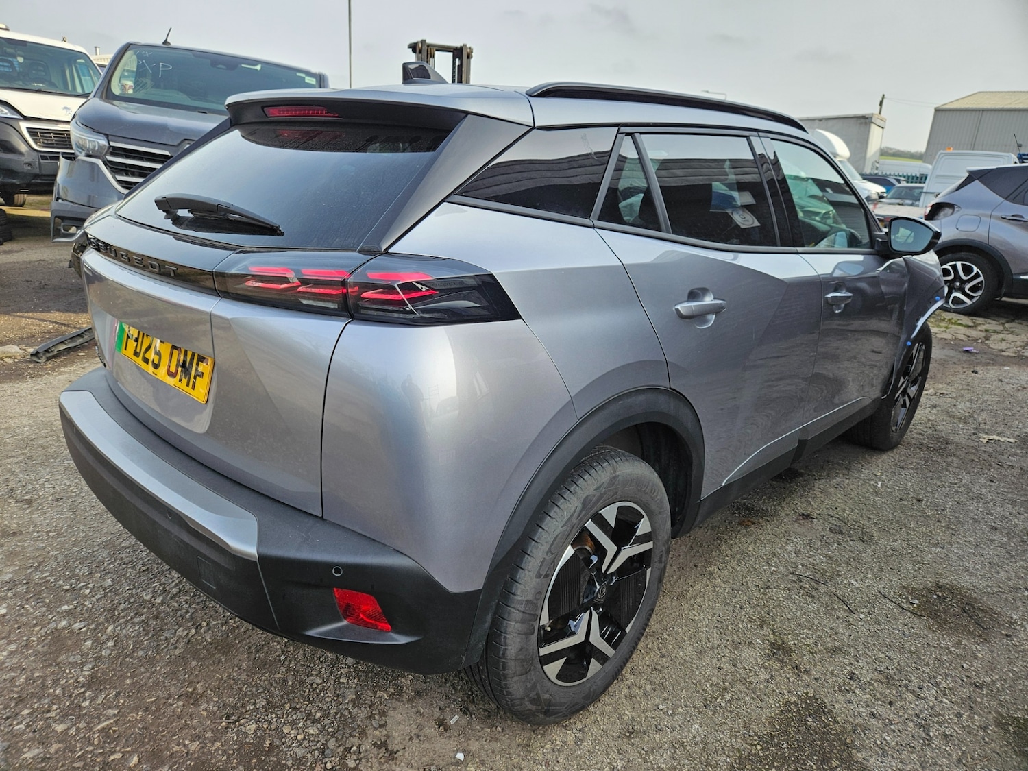 Used Peugeot 2008 2025 for sale - 77983963: Photo 2