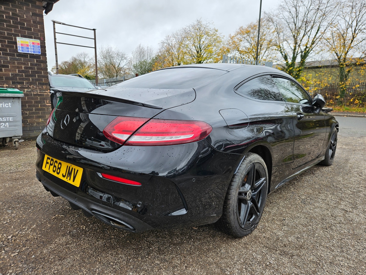 Used Mercedes-Benz C Class 2018 for sale - 76547982: Photo 1