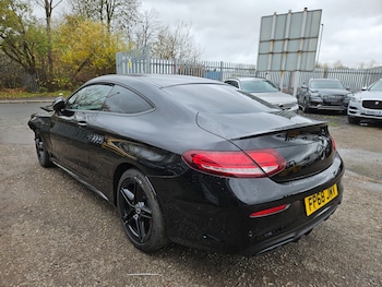 Used Mercedes-Benz C Class 2018 for sale - 76547982: Photo