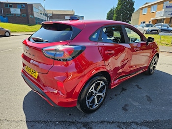 2025 (25) - 1.0 EcoBoost Hybrid mHEV ST-Line 5dr