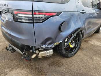 Used Land Rover Discovery 2018 for sale - 74103924: Photo
