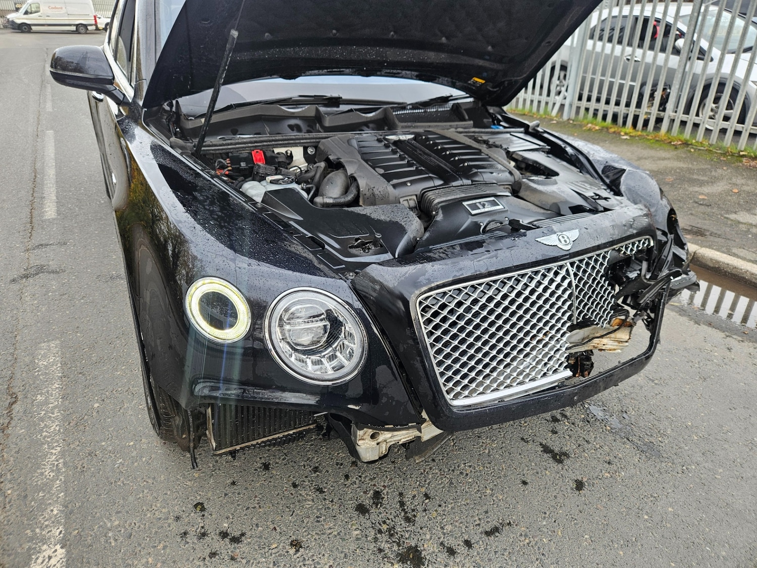 Used Bentley Bentayga 2016 for sale - 76504733: Photo 10