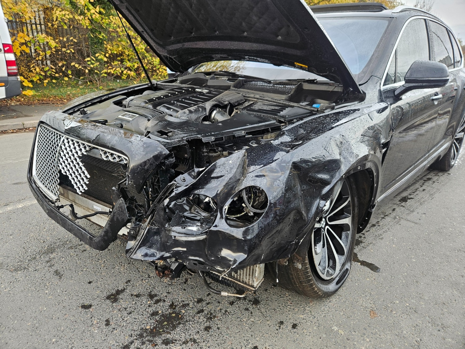 Used Bentley Bentayga 2016 for sale - 76504733: Photo 12