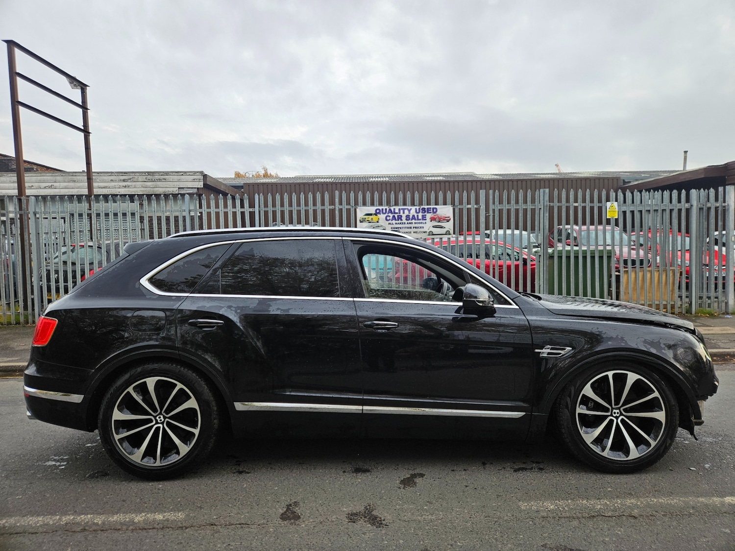 Used Bentley Bentayga 2016 for sale - 76504733: Photo 17