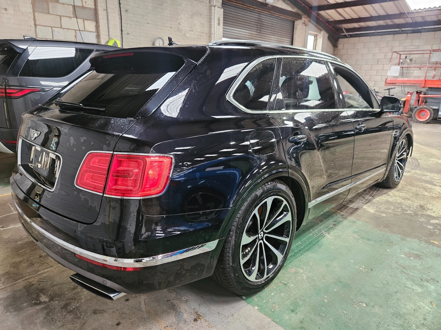 Used Bentley Bentayga 2016 for sale - 76504733: Photo 25