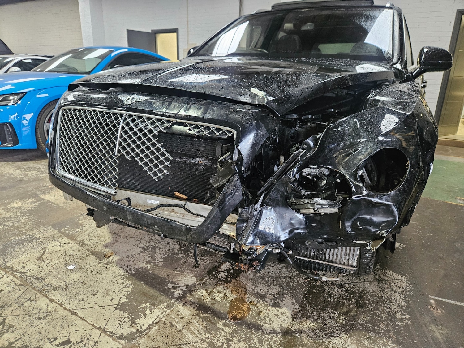 Used Bentley Bentayga 2016 for sale - 76504733: Photo 27