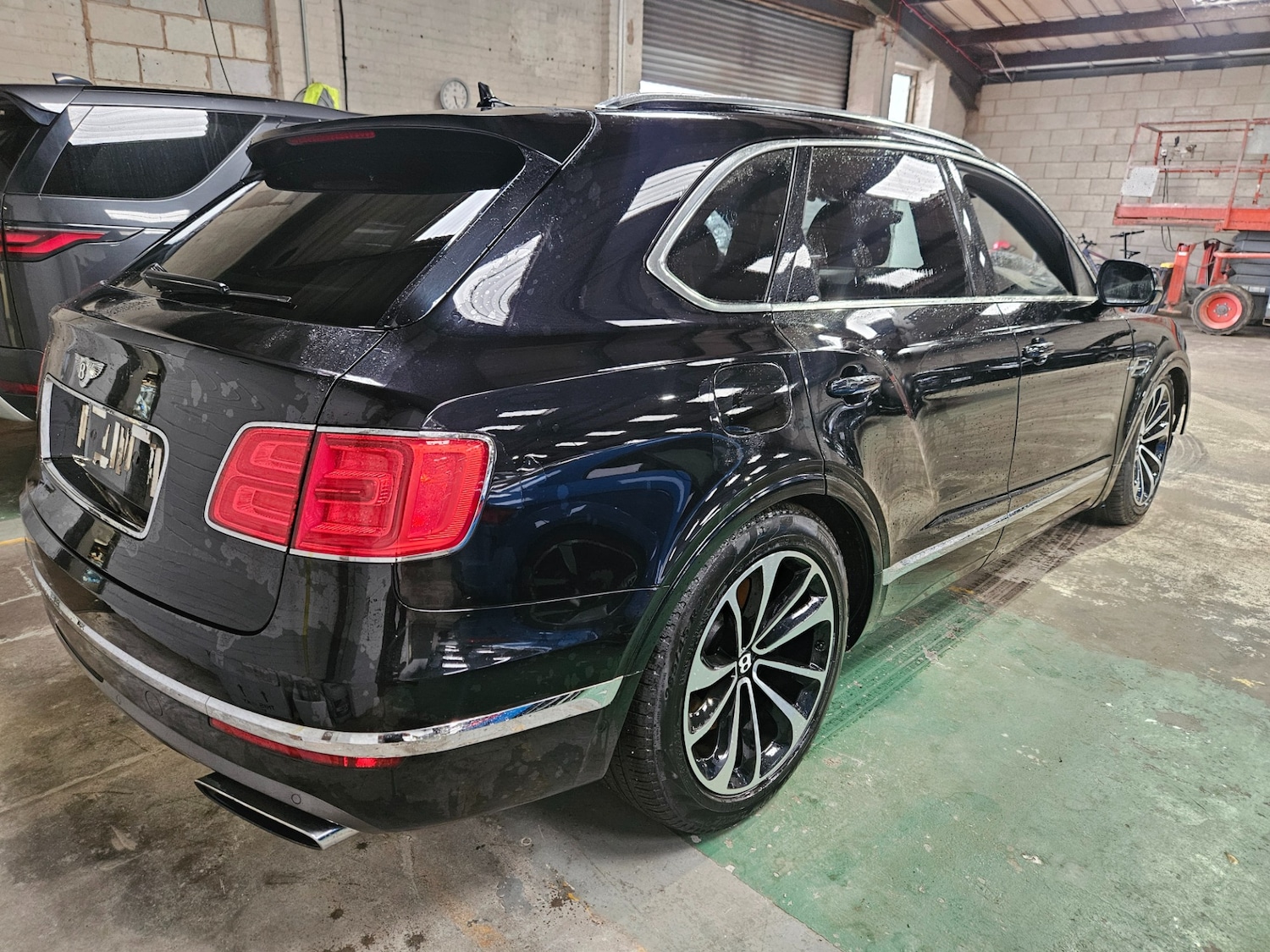 Used Bentley Bentayga 2016 for sale - 76504733: Photo 3
