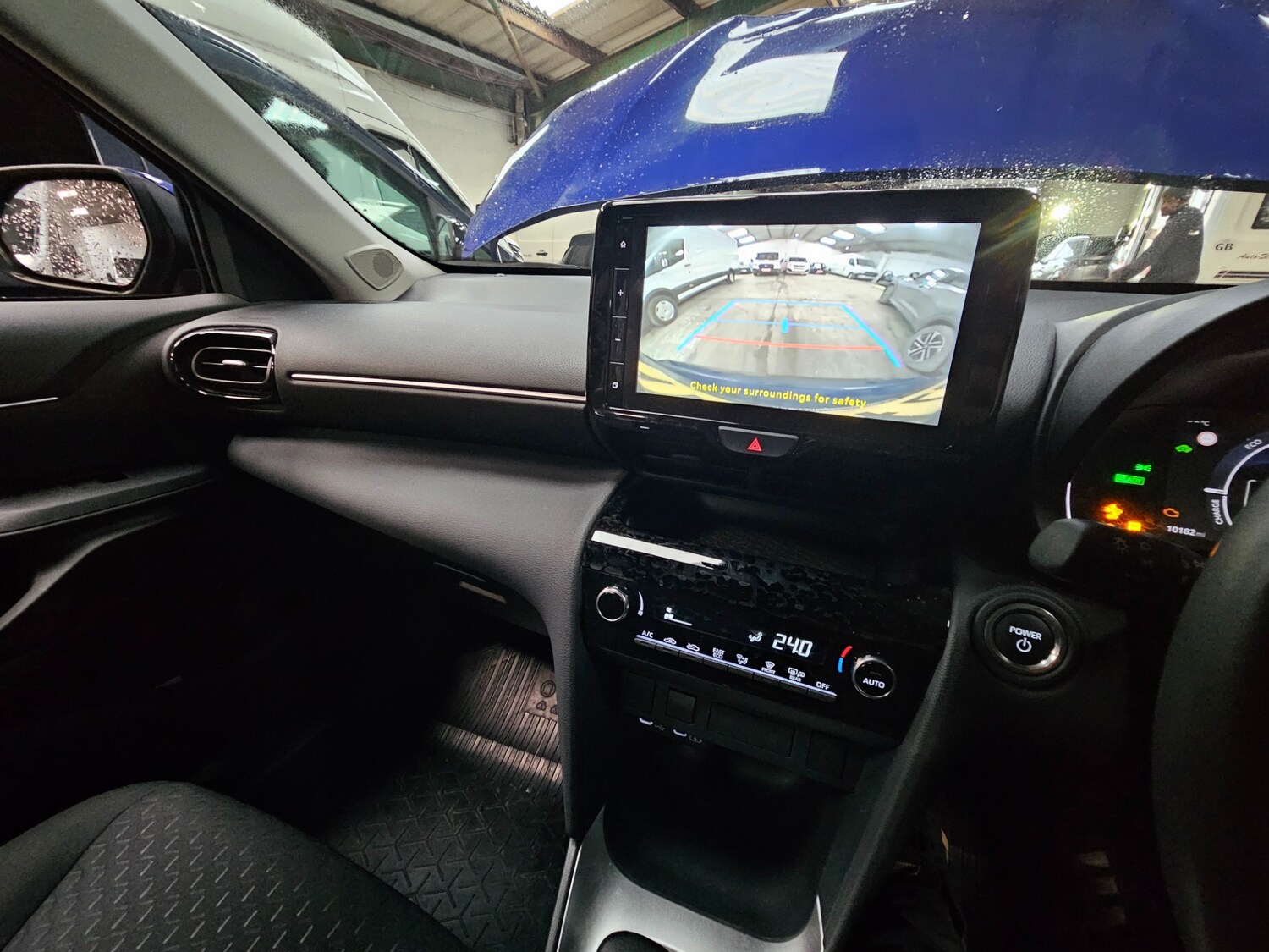 Used Toyota Yaris Cross 2024 for sale - 77766858: Photo 19