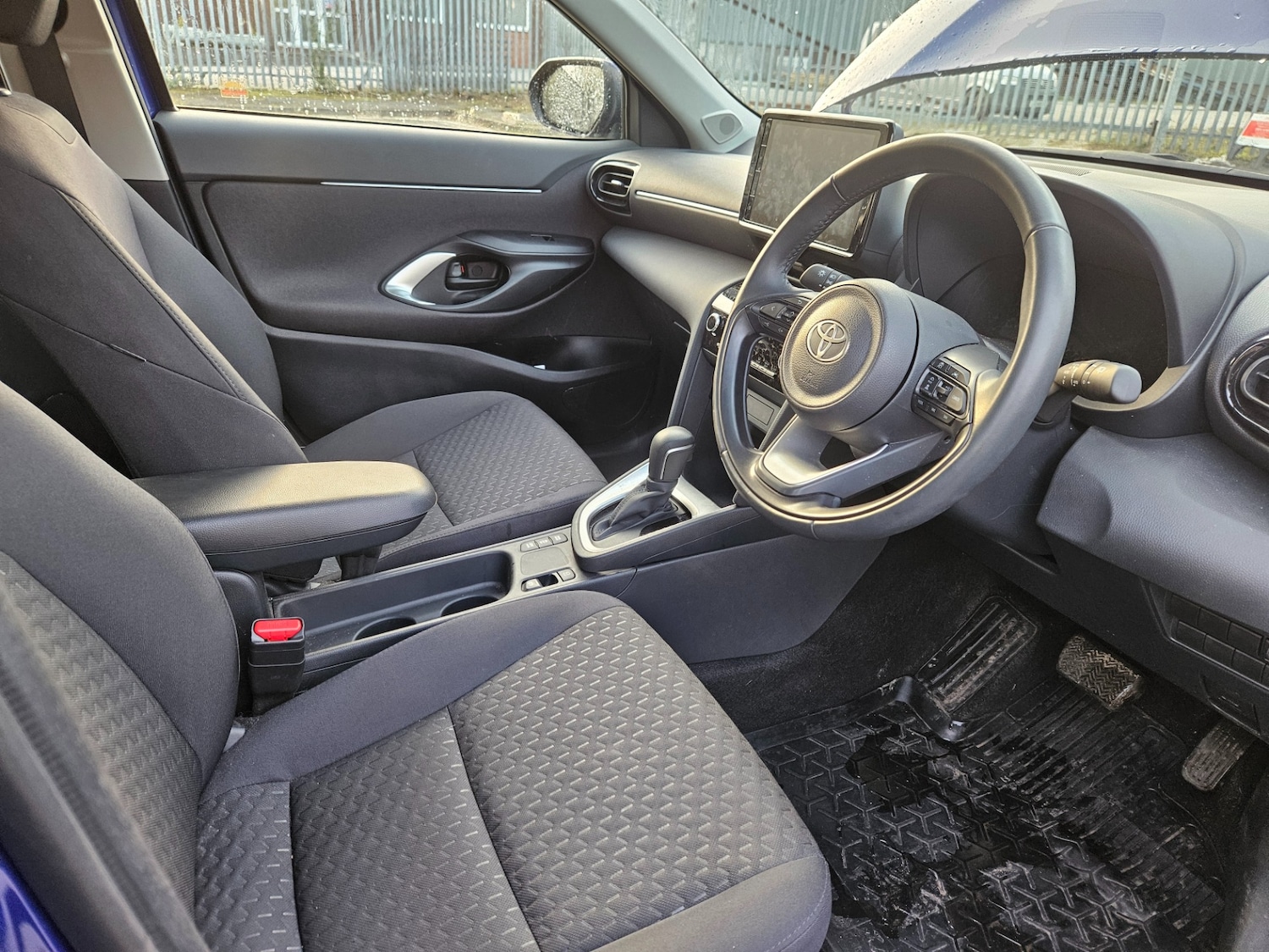 Used Toyota Yaris Cross 2024 for sale - 77766858: Photo 4