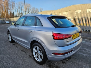 Used Audi Q3 2017 for sale - 77951037: Photo