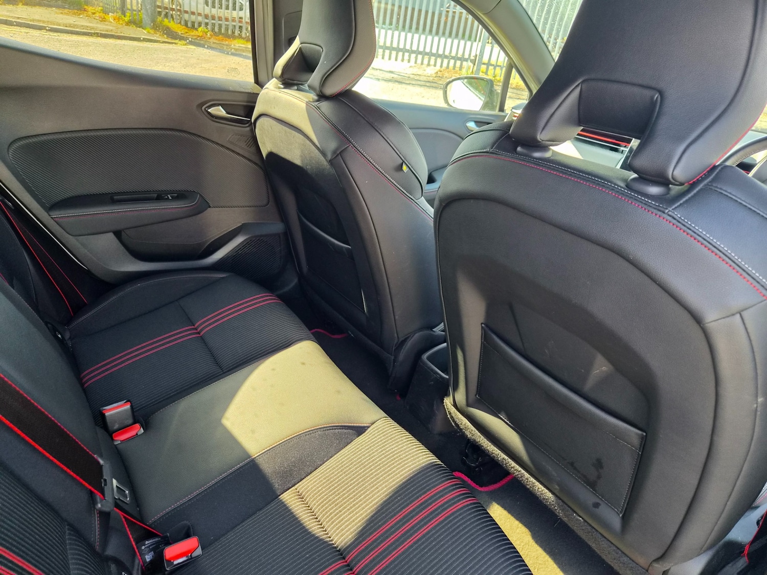 Used Renault Clio 2019 for sale - 78199044: Photo 15