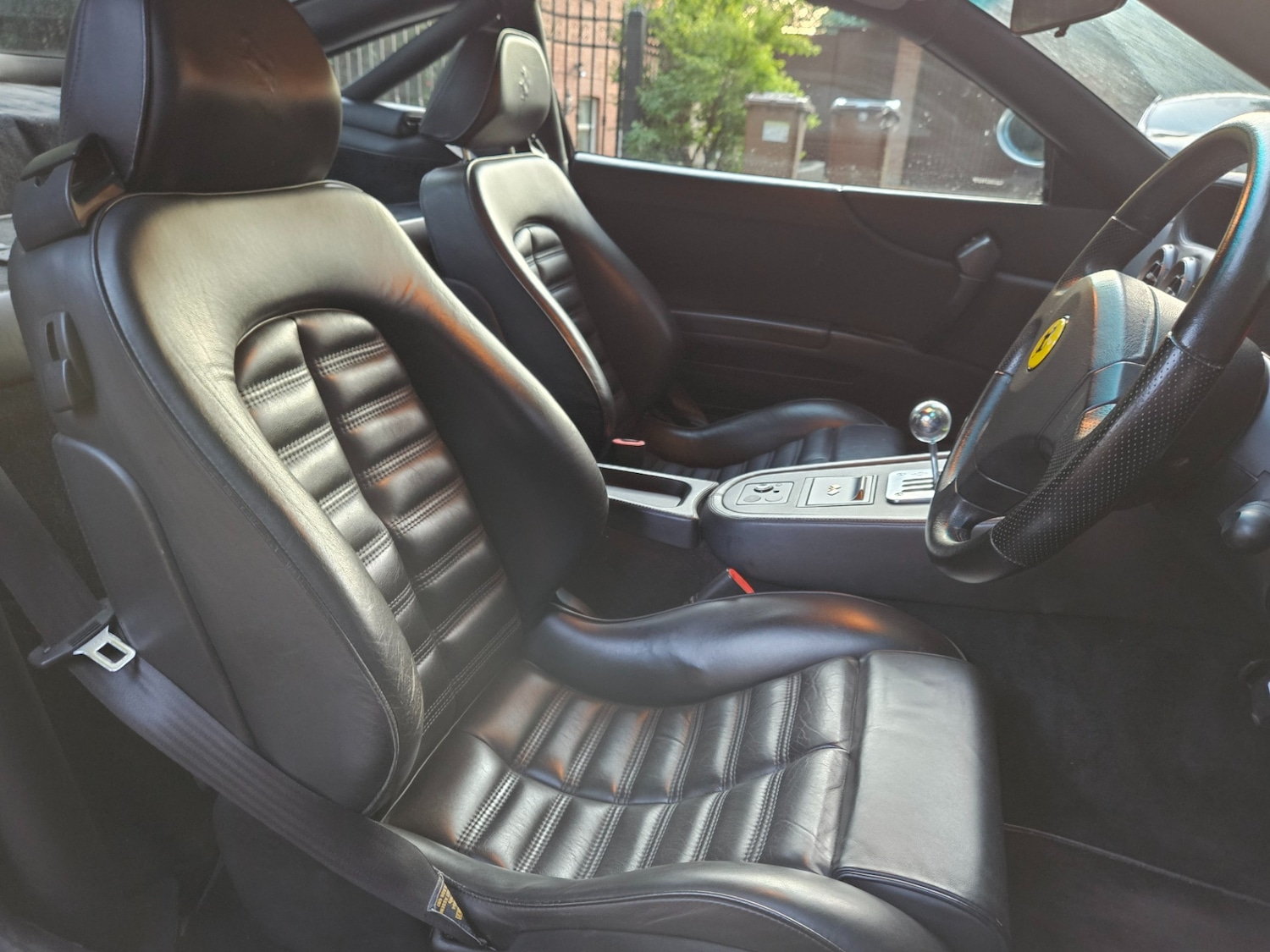 Used Ferrari 550 2001 for sale - 75131645: Photo 15