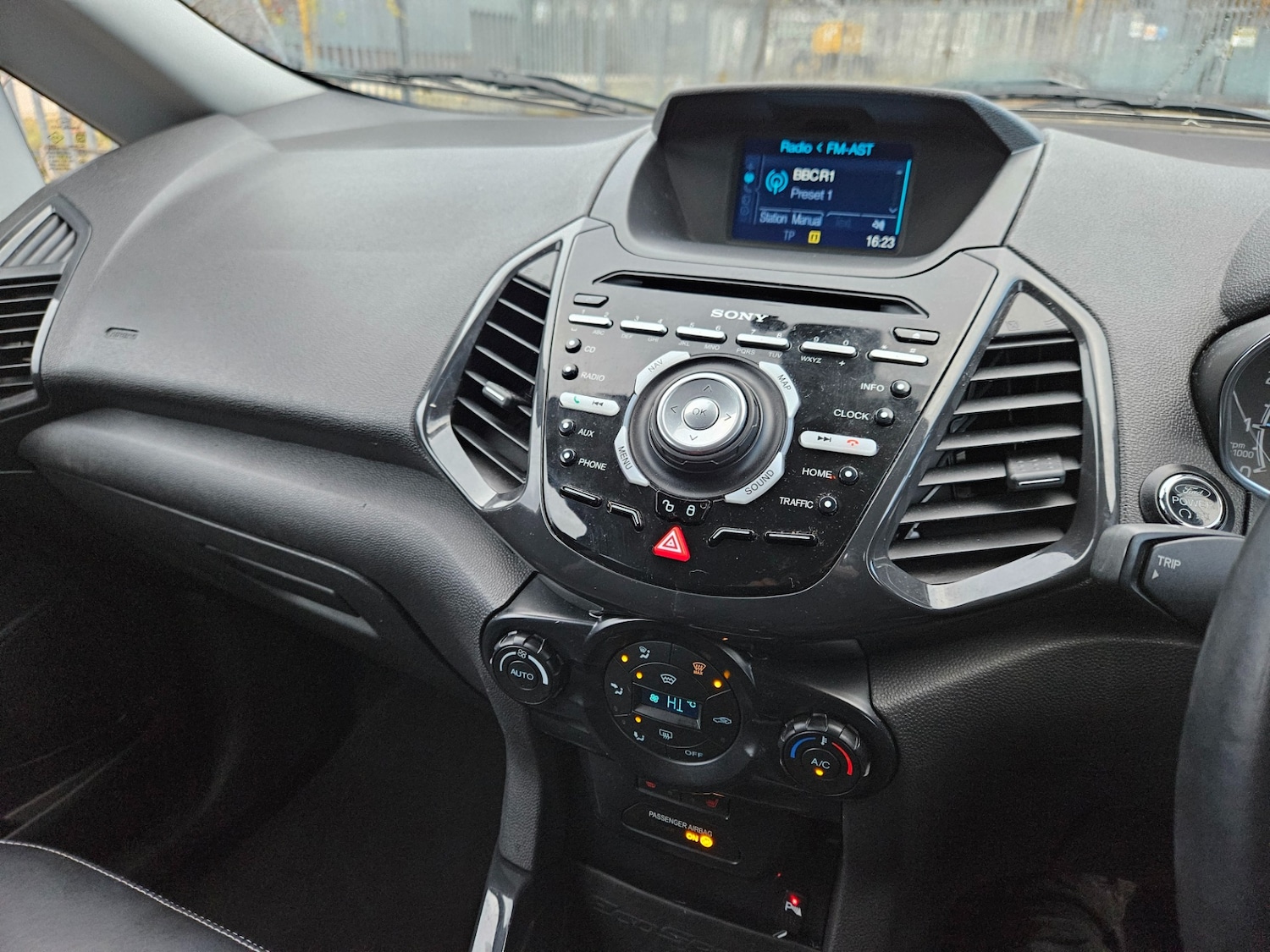 Used Ford Ecosport 2017 for sale - 76835073: Photo 10