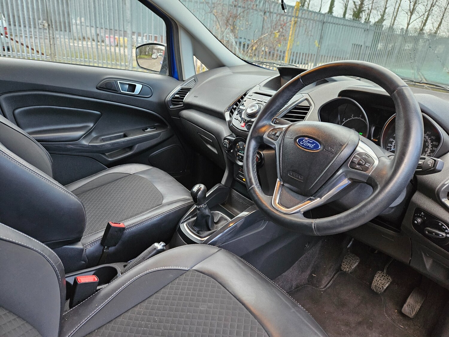 Used Ford Ecosport 2017 for sale - 76835073: Photo 14