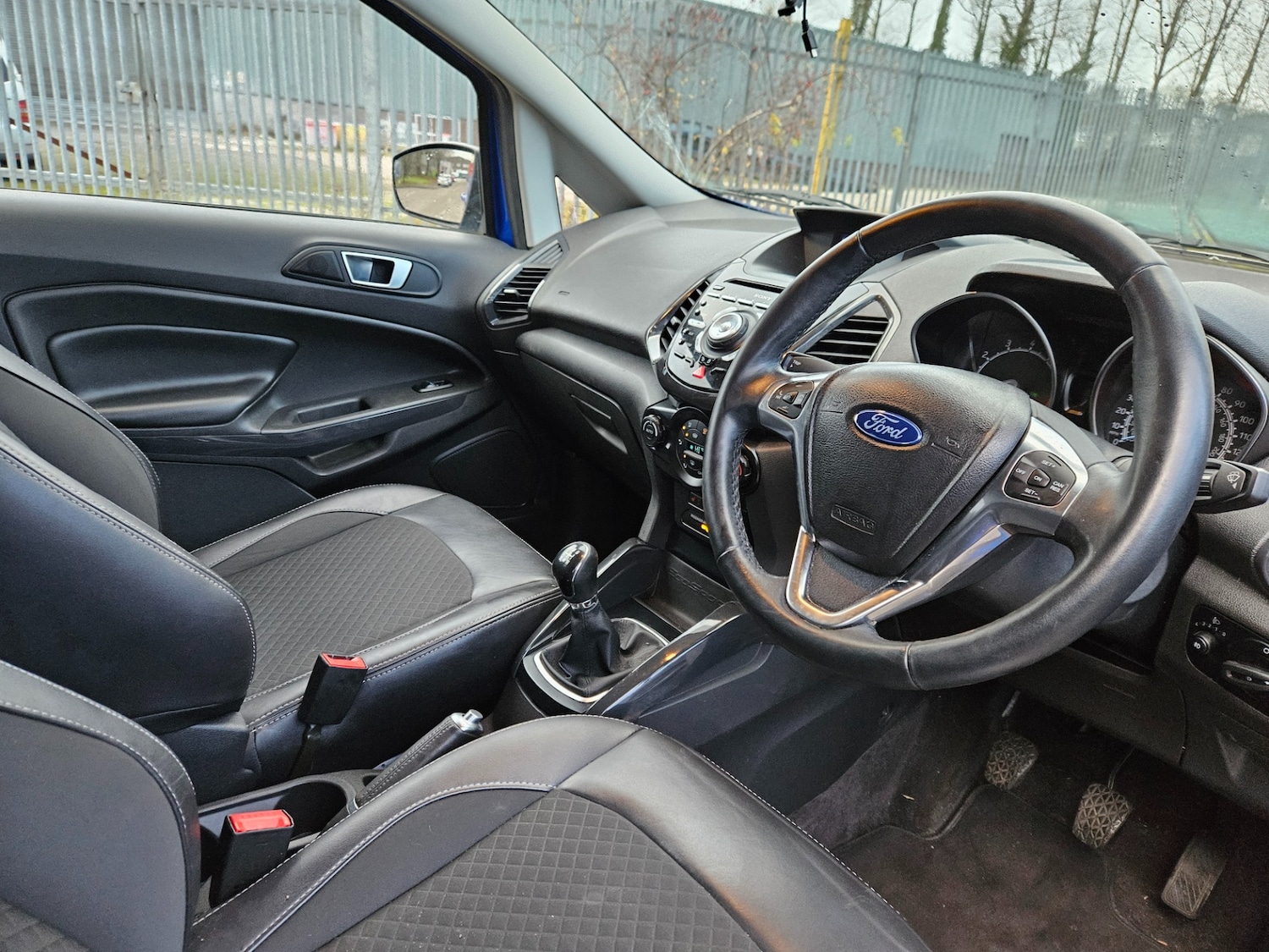 Used Ford Ecosport 2017 for sale - 76835073: Photo 6