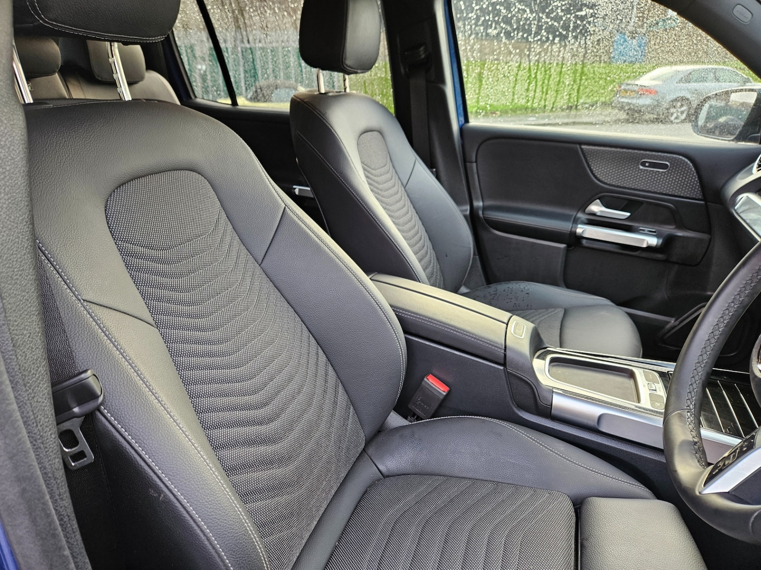 Used Mercedes-Benz GLB 2025 for sale - 76921537: Photo 21