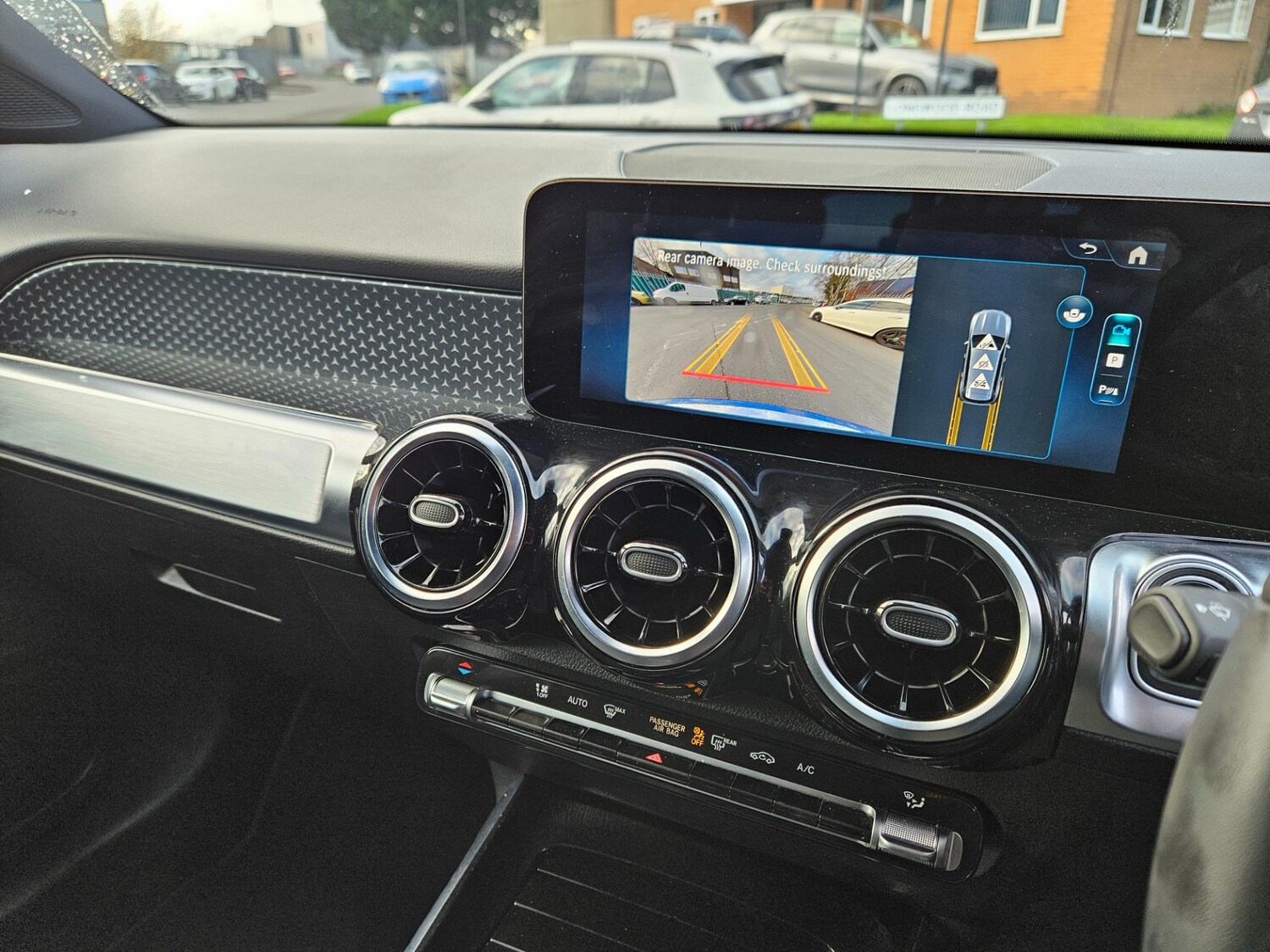 Used Mercedes-Benz GLB 2025 for sale - 76921537: Photo 23