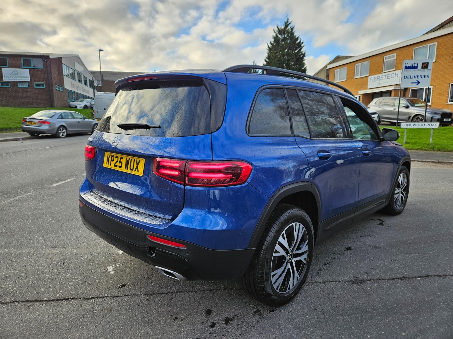 Used Mercedes-Benz GLB 2025 for sale - 76921537: Photo 4