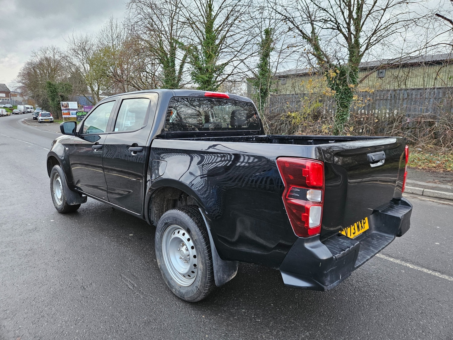 Used Isuzu D-Max 2023 for sale - 76835032: Photo 2