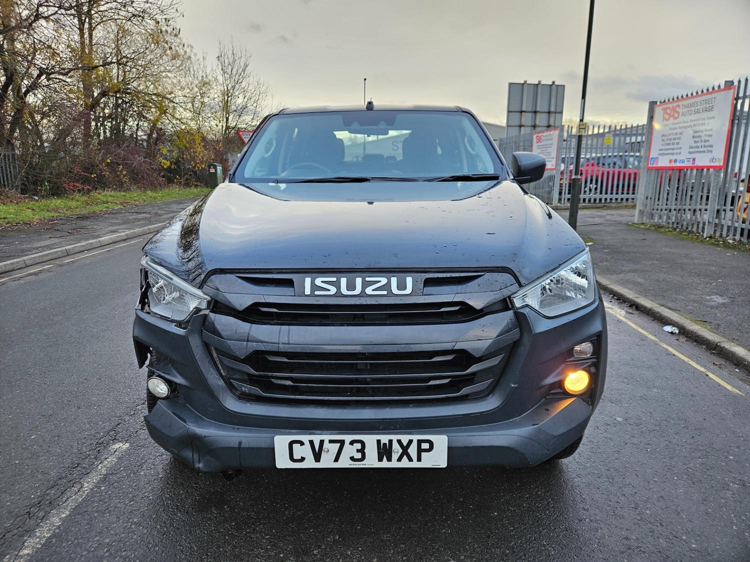 Used Isuzu D-Max 2023 for sale - 76835032: Photo 3