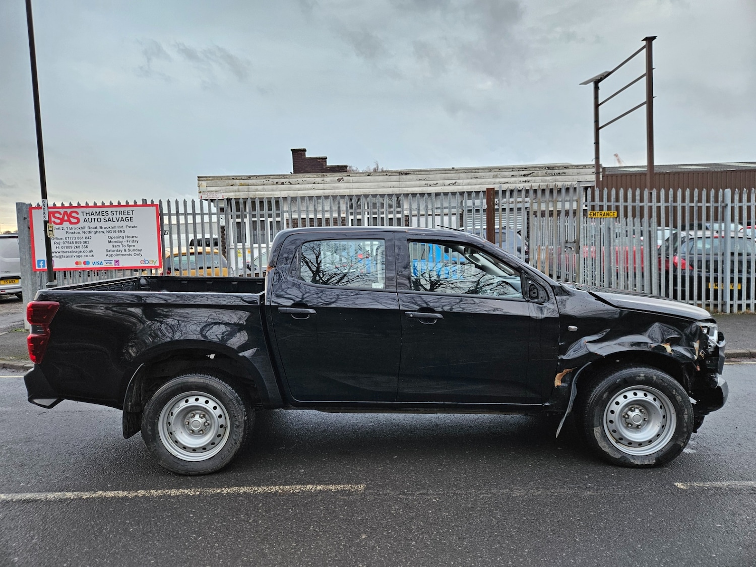 Used Isuzu D-Max 2023 for sale - 76835032: Photo 6