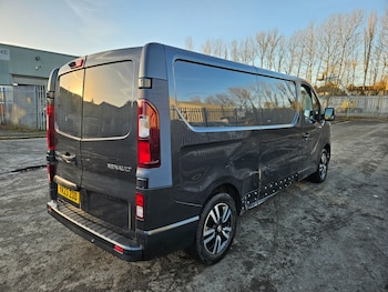 Used Renault Trafic 2023 for sale - 77136140: Photo