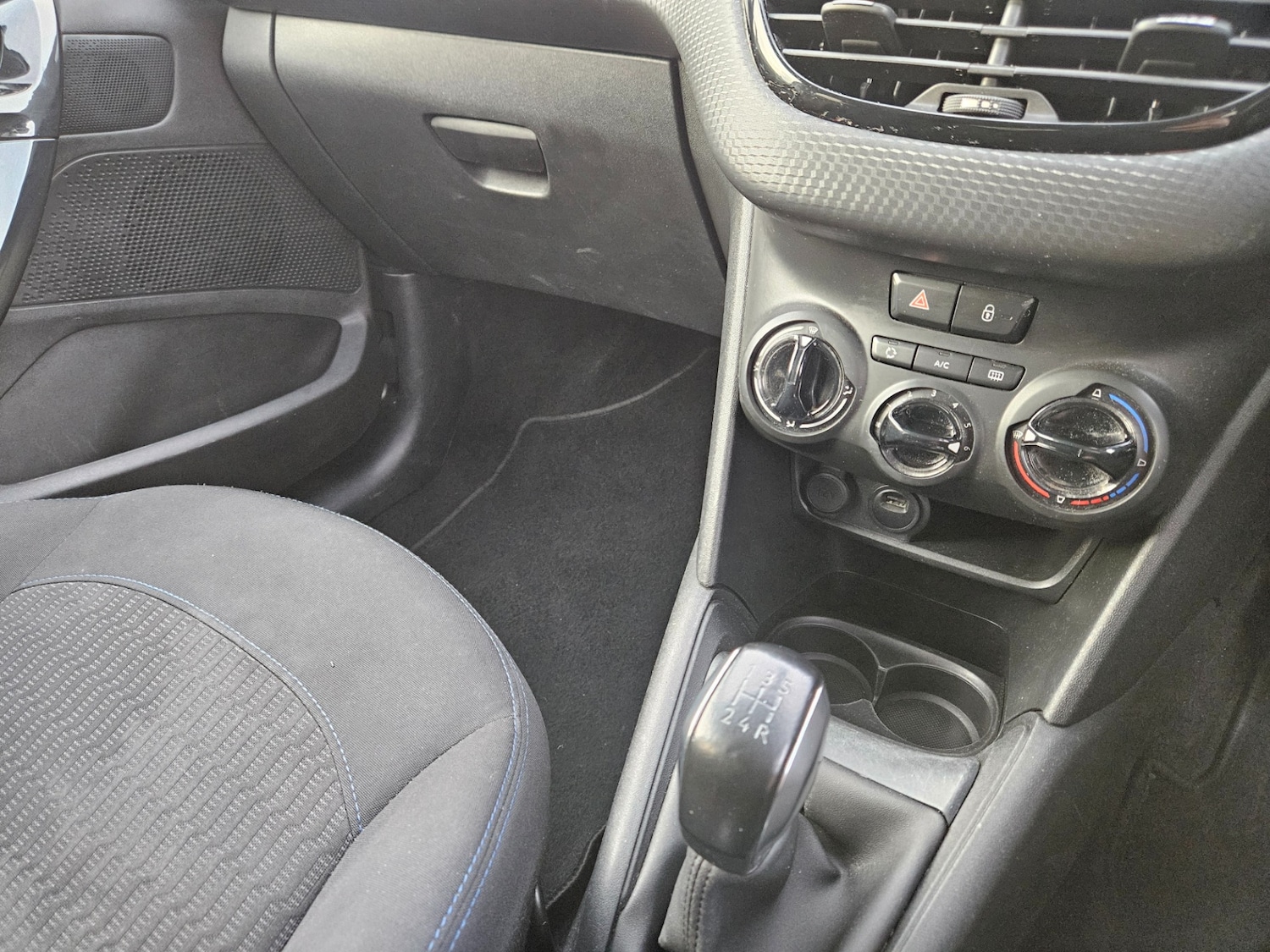 Used Peugeot 208 2019 for sale - 77196502: Photo 8