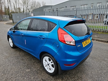 Used Ford Fiesta 2016 for sale - 77208751: Photo