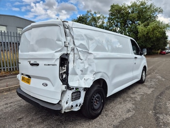 Used Ford Transit Custom 2024 for sale - 79072904: Photo