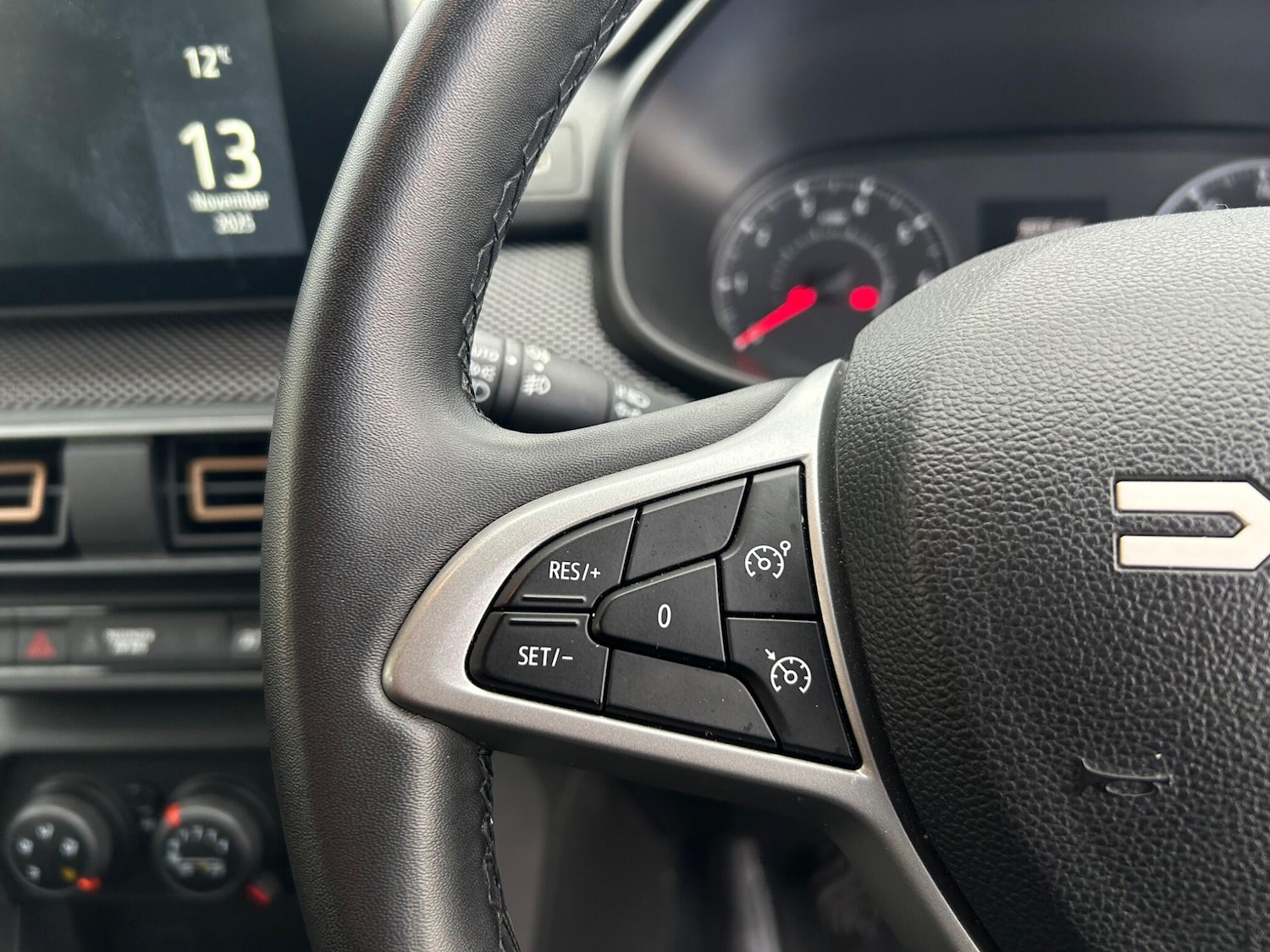 Used Dacia Sandero Stepway 2023 for sale - 76573627: Photo 12