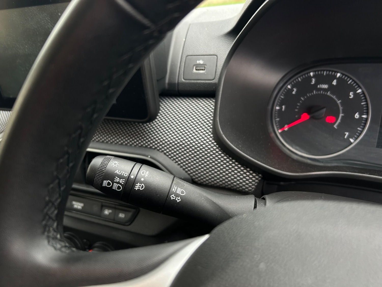 Used Dacia Sandero Stepway 2023 for sale - 76573627: Photo 16