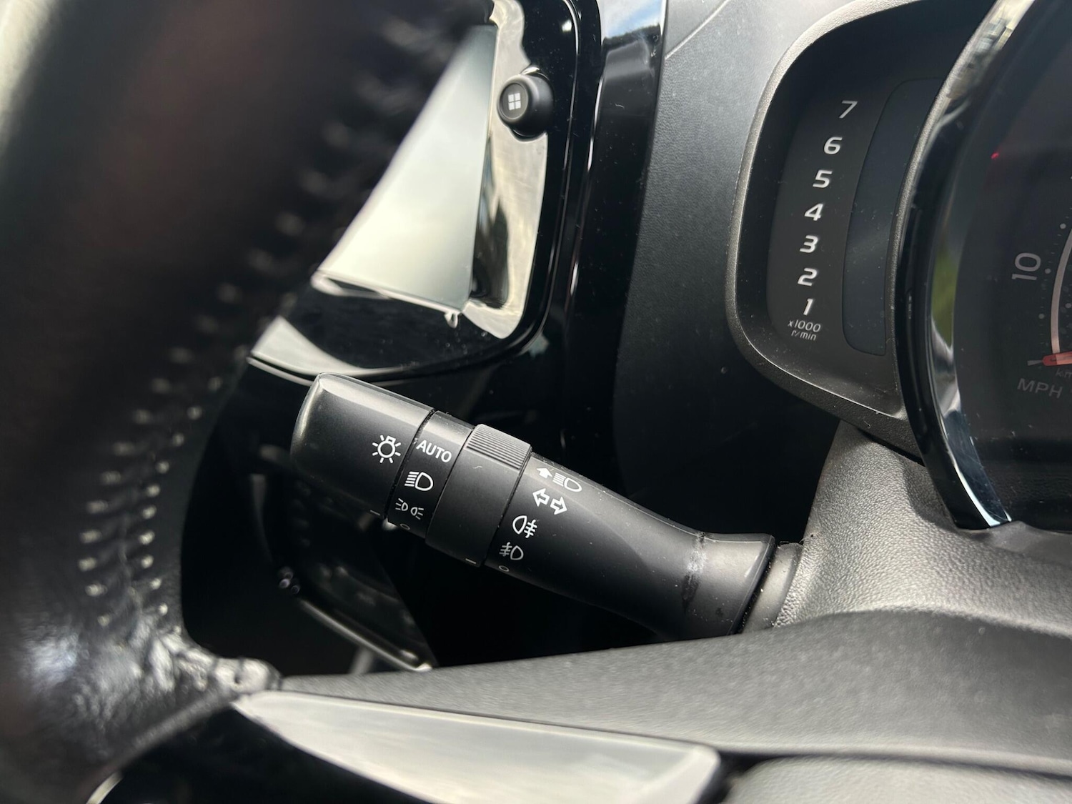 Used Toyota AYGO 2021 for sale - 76538940: Photo 15