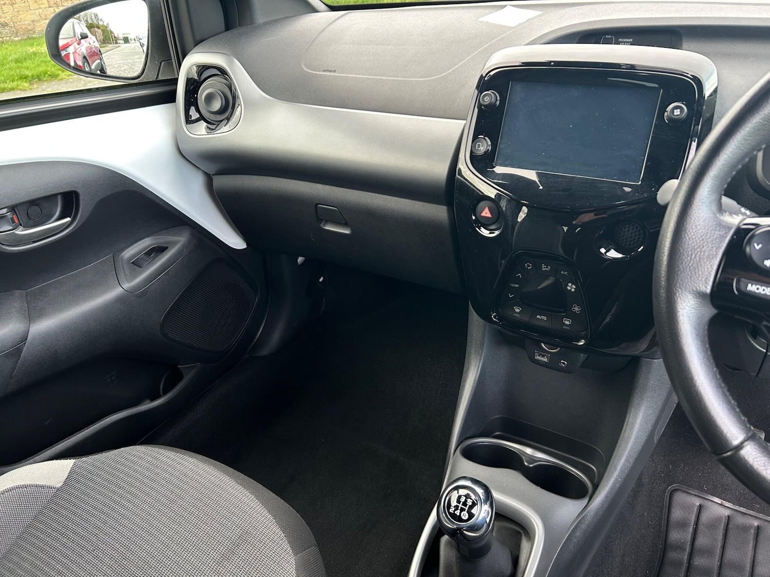 Used Toyota AYGO 2021 for sale - 76538940: Photo 18