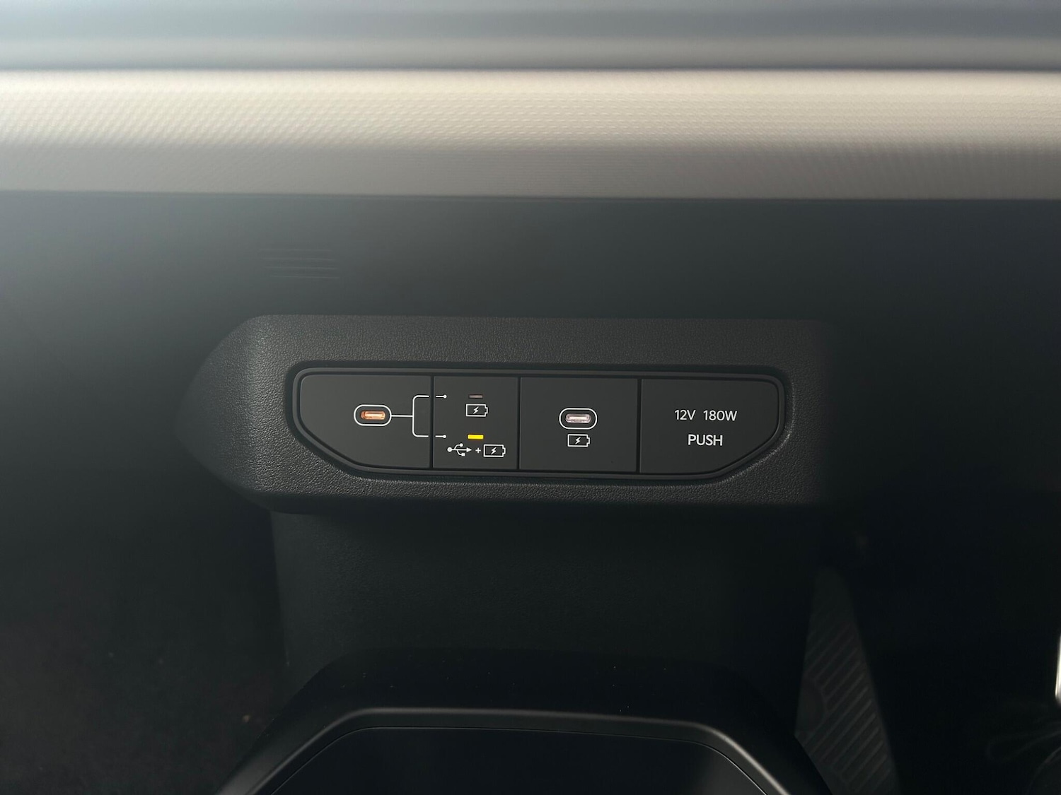 Used Kia EV4 2025 for sale - 77230050: Photo 25